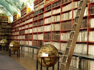 Abschlussarbeit oder Seminararbeit schreiben: Literaturrecherche